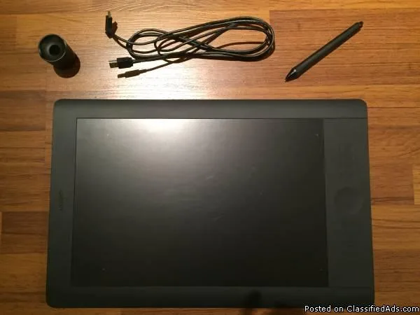 Used Intuos 5 Large Tablet and Pen