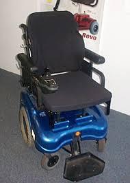 ELECTRICAL WHEELCHAIR - PRIDE JAZZY EXCELLENT WORKING GEL BAT
