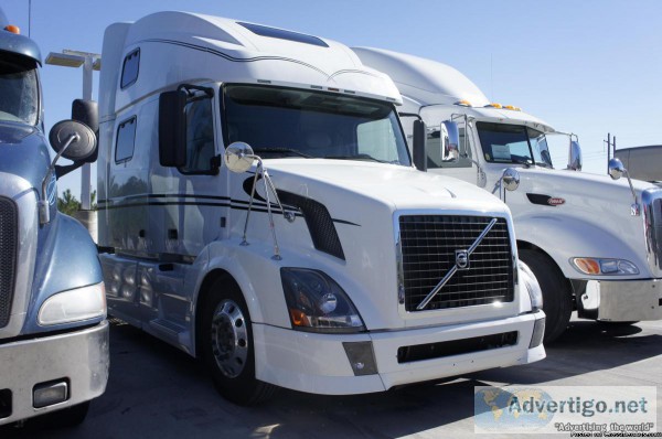 VOLVO 780 WITH DINETTE WORK STATION 2009 CASH SALE