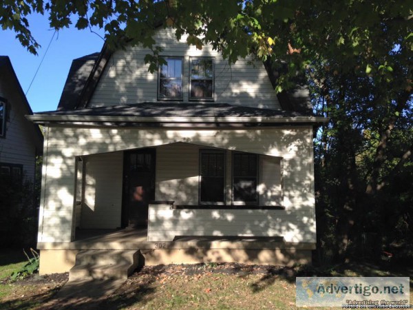 For Rent Beautiful 1.5 Story Cape Cod 2-bedroom home in Erlanger