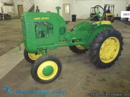 1941 John Deere Model LA Tractor