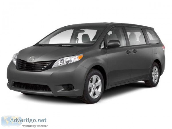 2013 Toyota Sienna XLE 8-Passenger