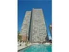 Stunning 5 star Luxury Condo Pool Gym Best Location