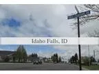 Pre-foreclosure Condominium for sale in Idaho Falls ID
