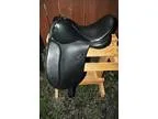 Saddle Kincade 17 Dressage Saddle with Wide Tree