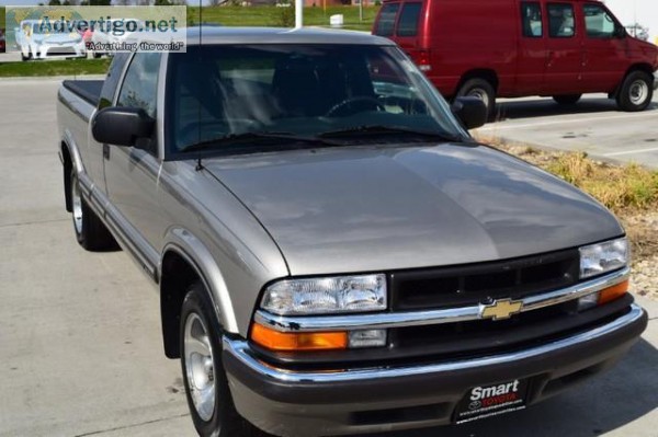 2000 Chevrolet S-10 LS
