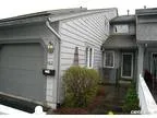 Manlius Beautifully updated move in condition Three BR
