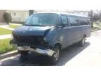1996 dodge 3500 van (Milwaukee)