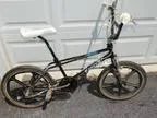 Vintage 1980s BMX Freestyle Bicycles for Sale Hutch Haro Predato