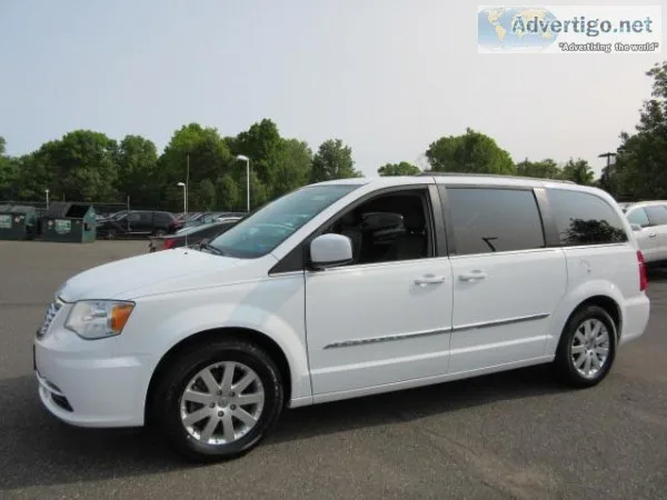 2014 Chrysler Town and Country Touring