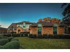 1709 Country Club Blv