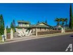 Extra Large Family Home Fronting the Pukalani Golf Course