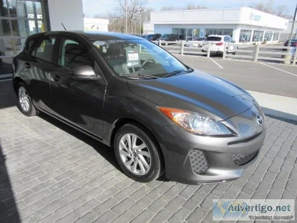 2013 Mazda MAZDA3 i Grand Touring