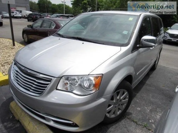2011 Chrysler Town and Country Touring-L