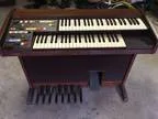 Double-Layer Technics Electric Organ