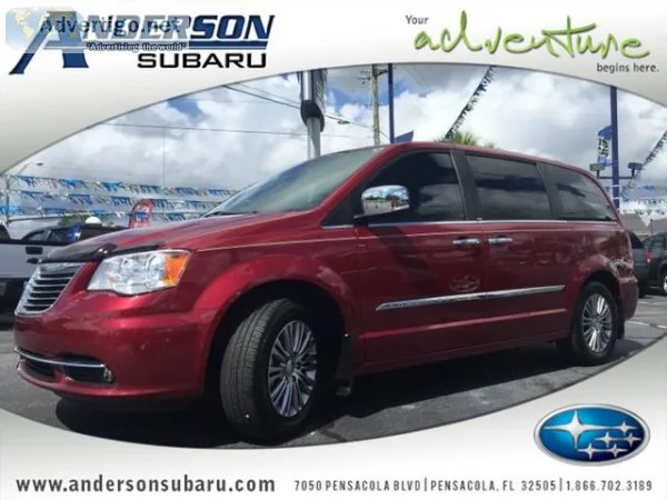 2014 Chrysler Town and Country Touring-L