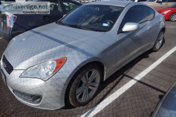2010 Hyundai Genesis Coupe 2.0T Premium