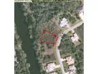 Palm Coast Beautiful building lot on a preservefresh water