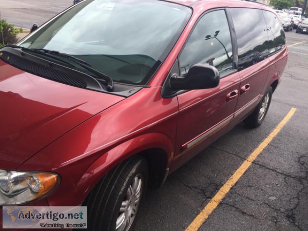 2006 Chrysler Town and Country Touring