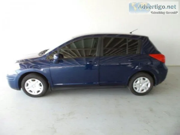 2012 Nissan Versa 1.8 S
