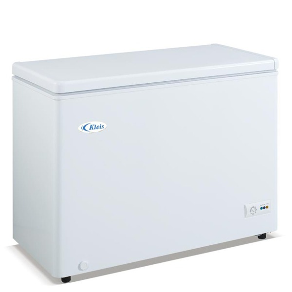 BD 200 Single Lid Hard Top Chest Freezer