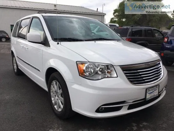 2015 Chrysler Town and Country Touring