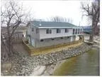 RIVER HOME (Gladstone) 130000 2bd 1250ft 2