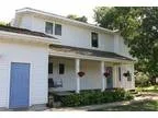 Beautiful Home on 1 Acre Private and Spacious (North Bismarck) 4