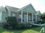 384000  Four BR - 4284ft&Acirc&sup2 - Immaculate Home Overlookin