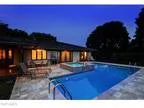 1333 Mandarin RD