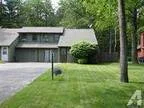 155000  Two BR - 1143ft&Acirc&sup2 - Spacious Townhome with open