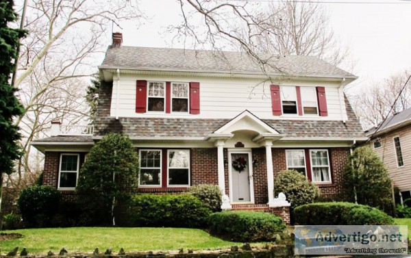 House for Sale in Randall Manor