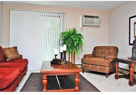 2 Beds - Norwegian Wood