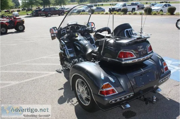 2005 Honda GOLD WING TRIKE GL18HPM %%and