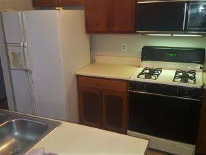  $900 / 3br - on a quiet cul-de-sac, plu