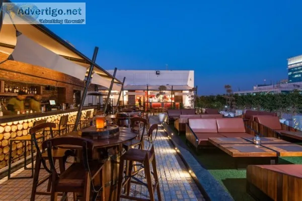 Top ladies night bar in noida