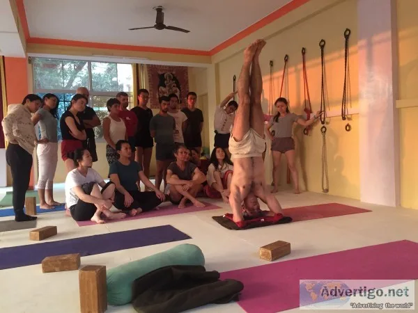Yoga teacher training in rishikesh india