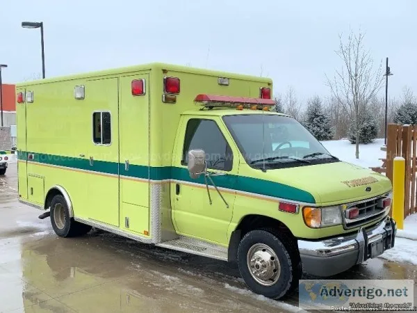 2002 Ford Econoline E-450 Super Duty with Horton Module