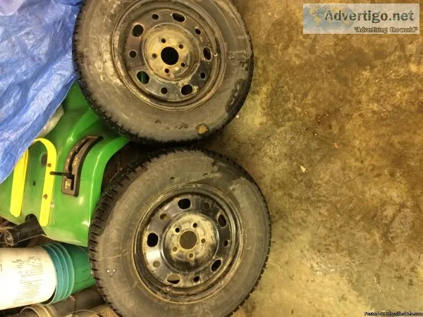 2057015 studded tires