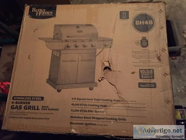 Better Homes and Gardens Stainless Steel 4-Burner Gas Grill