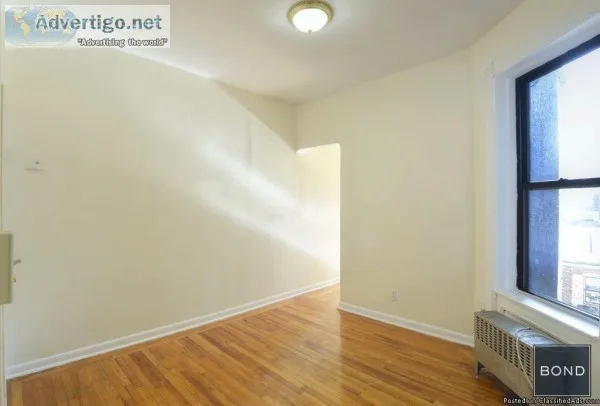 One bed room apartment on upper west side