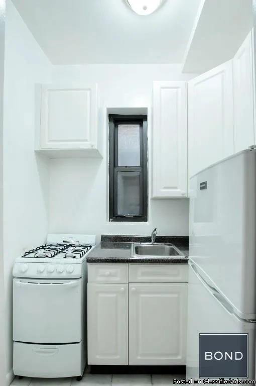 one bed room for rent on  WEST 83 STREET 5C
