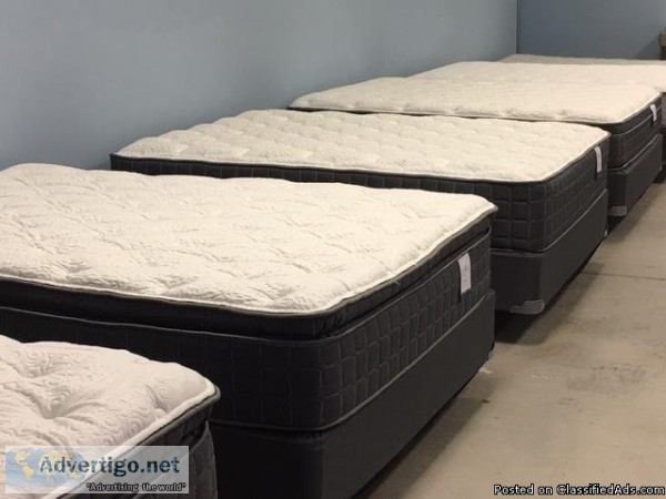  FLOOR MODEL BLOWOUT SALE 
