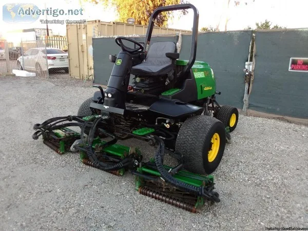 JOHN DEERE 3235C 4X4 FAIRWAY MOWER