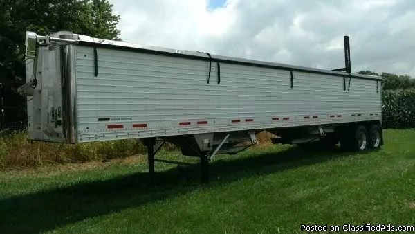 2018 Timpte 40 Hopper Trailer