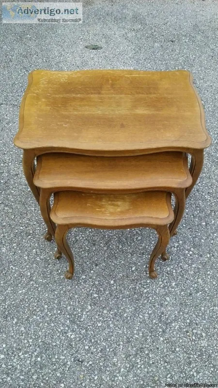 Antique Oak Nesting Tables