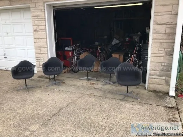 Herman Miller VINTAGE 1979 SET OF 8 SWIVEL CHAIRS