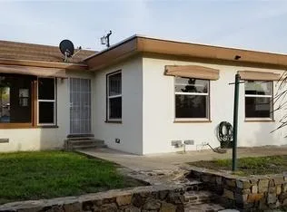 Beautiful home with freash paint