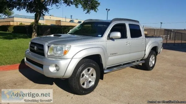 2006 Toyota Tacoma Silver Pickup Truck