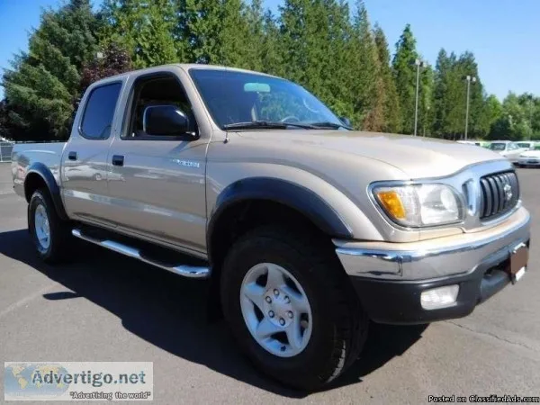2004 Toyota Tacoma Gold Pickup Truck